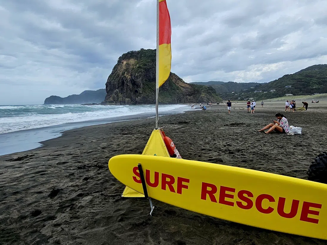 Piha Surf Life Saving Club, Auckland